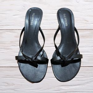 Call it spring Kitten Heel Flip Flop size 6.5 sandals in black